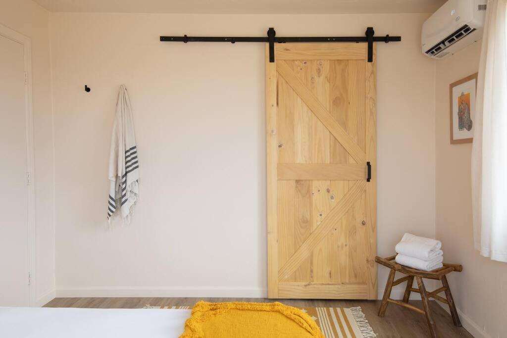 Cryptic Cabin-Tranquil Bohemian Getaway W/Hot Tub Yucca Valley Exteriör bild